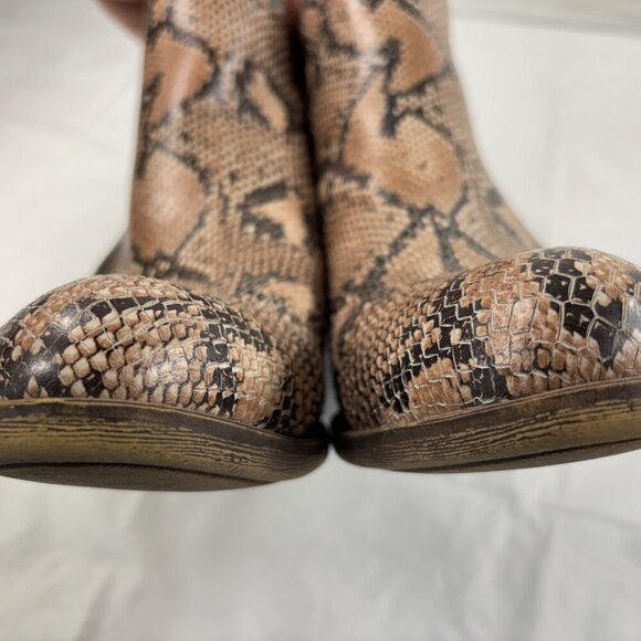 Lucky Brand Basel Snake Python Ankle Boots Booties size 9.5 - Picture 6 of 12